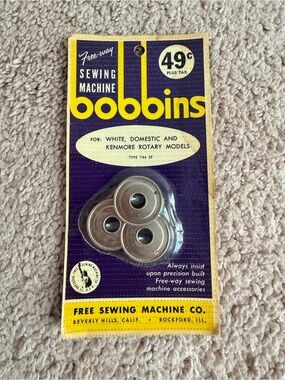 Vintage Metal Sewing Bobbins (744 SP)